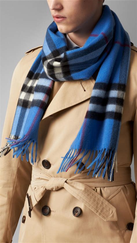 scarf for men burberry|burberry men's scarves discount.